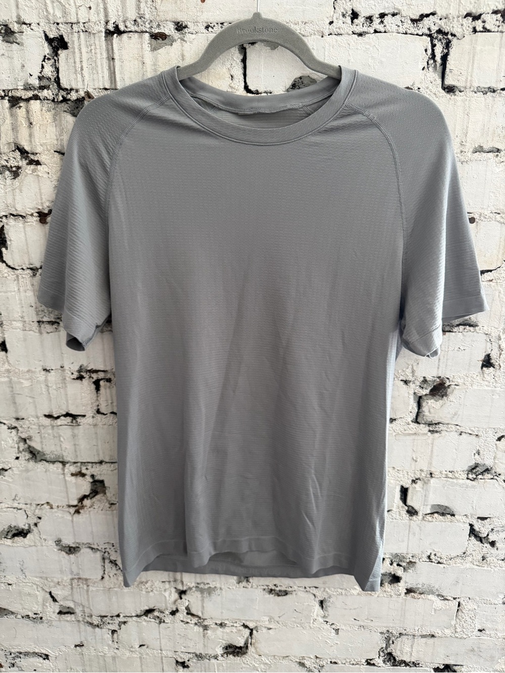 Metal Vent Short Sleeve
